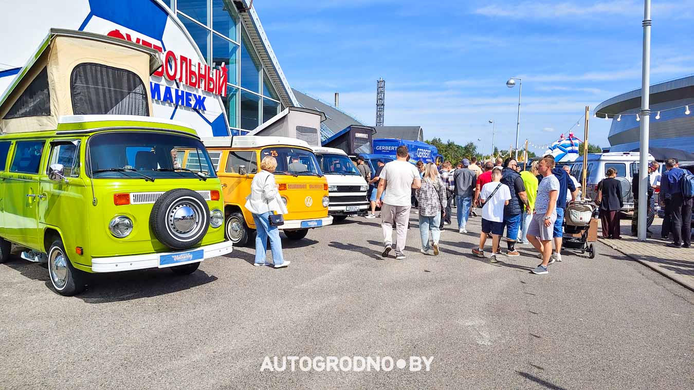 vintage day 2026