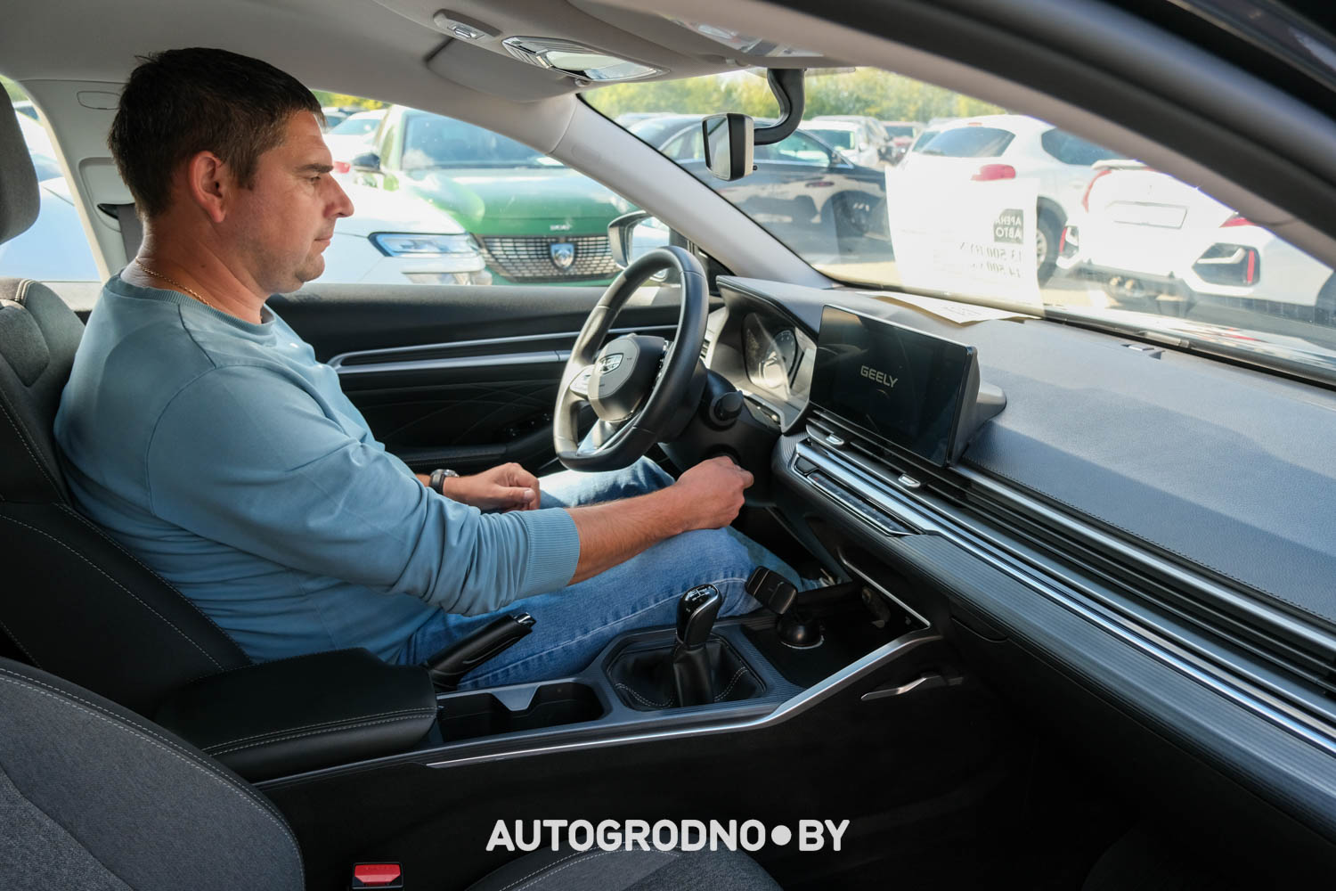 Какие автомобили представлены в автохаусе Авто Арена в Гродно