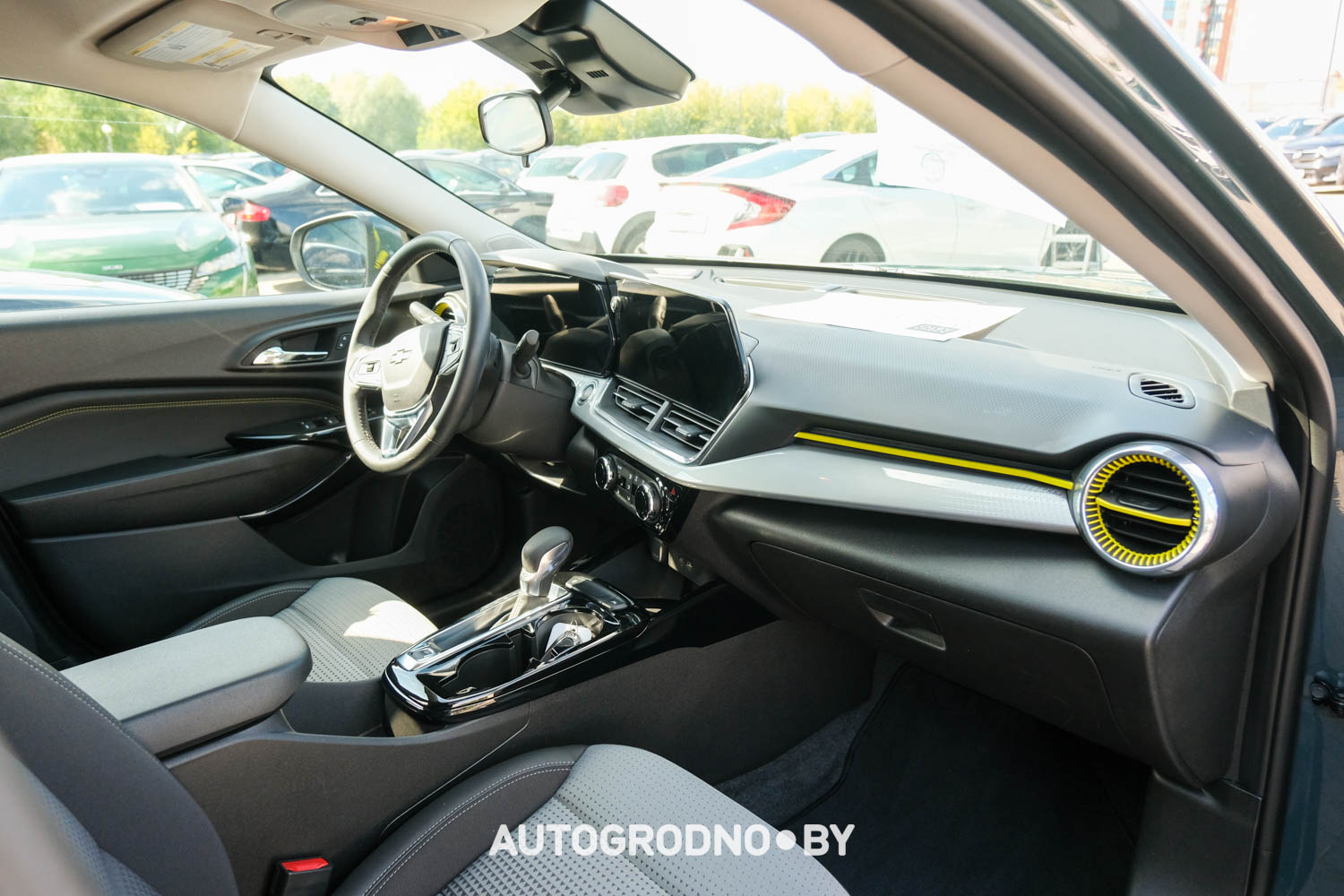 Какие автомобили представлены в автохаусе Авто Арена в Гродно