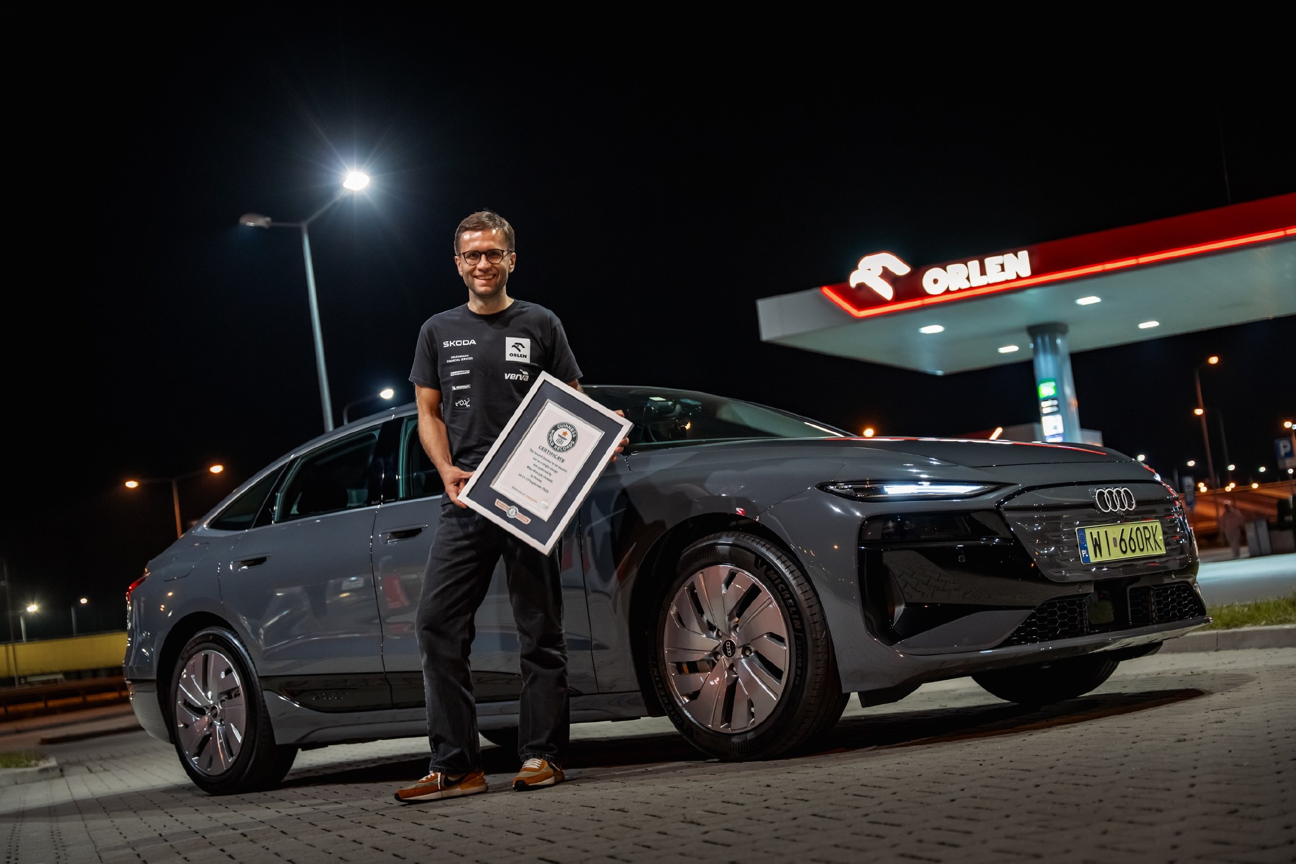 audi rekord 02