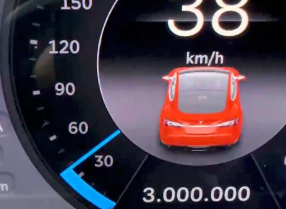 rekord tesla 05