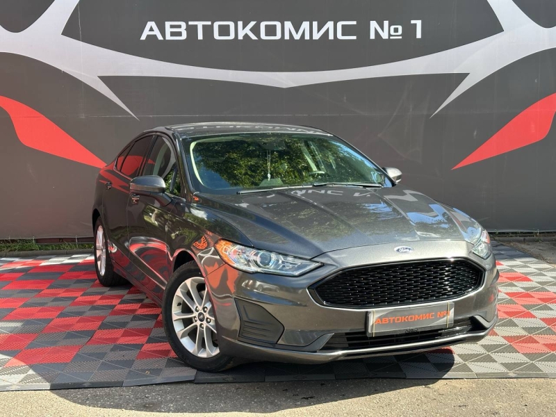 Ford Fusion 2020