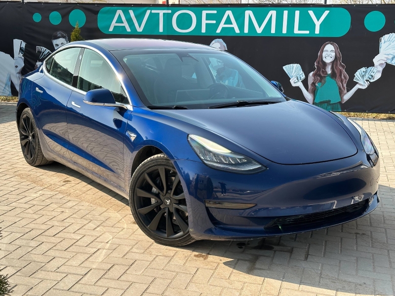Tesla Model 3 2018