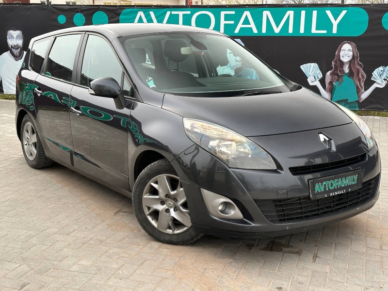 Renault Grand Scenic 2011