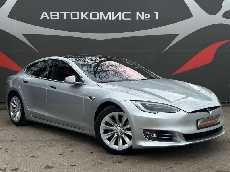 Tesla Model S 2017