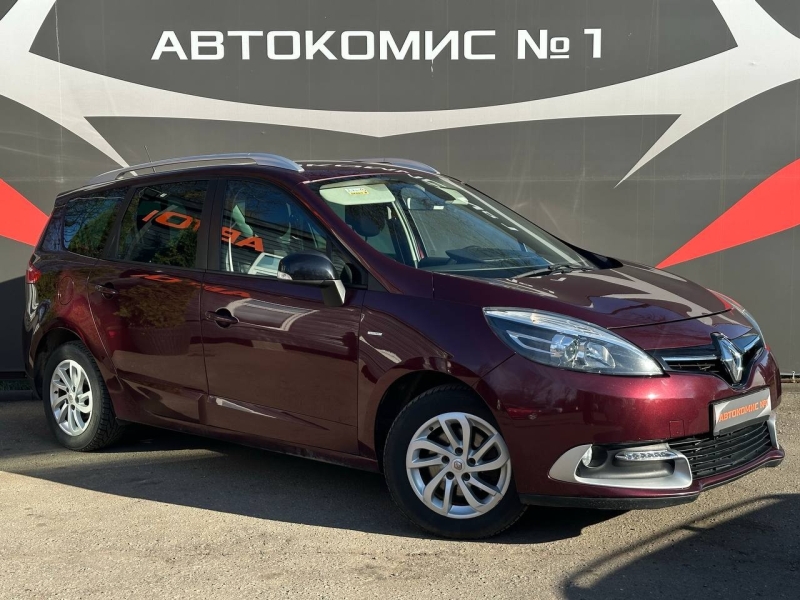 Renault Grand Scenic 2015