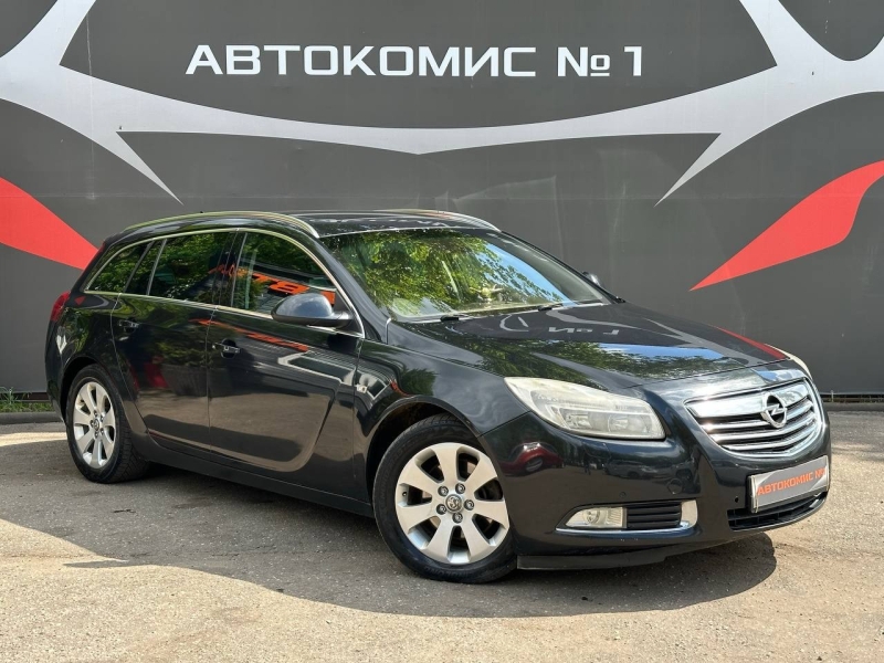 Opel Insignia 2011