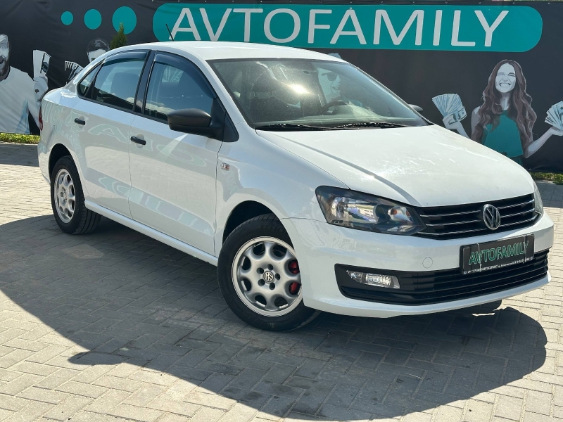 Volkswagen Polo Sedan 2015