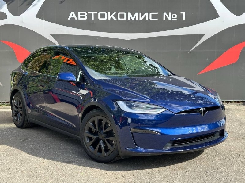Tesla Model X 2023