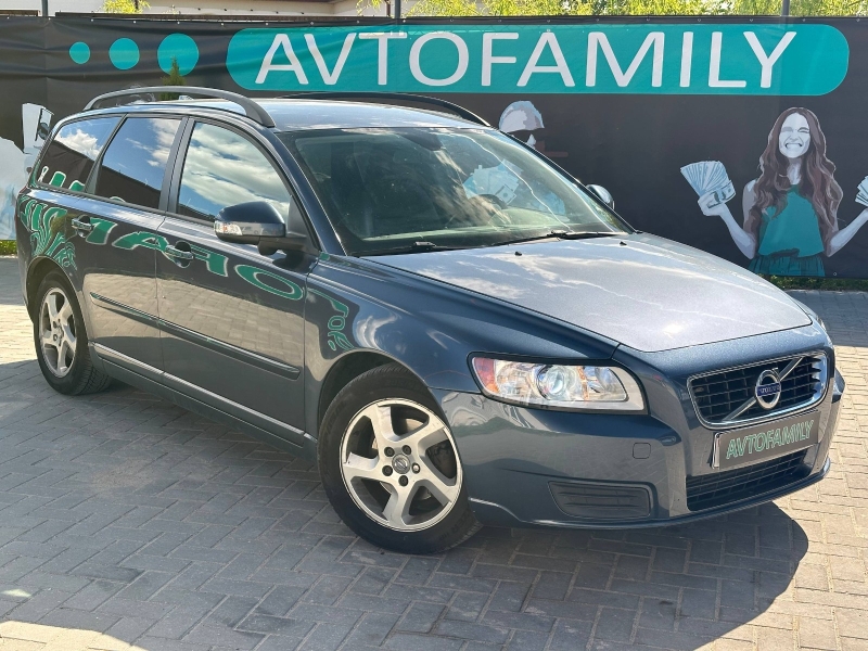 Volvo V50 2011