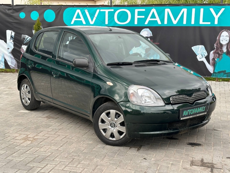 Toyota Yaris 2001