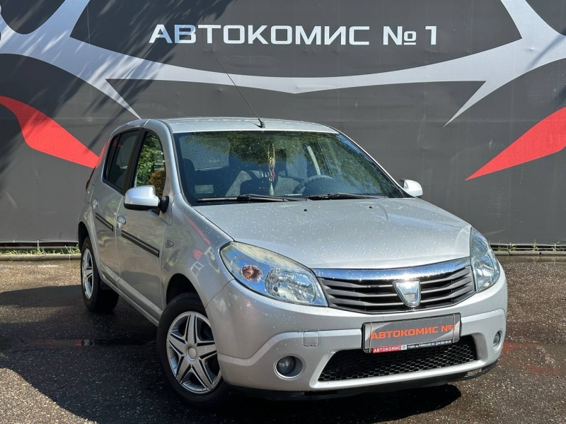 Dacia Sandero 2010