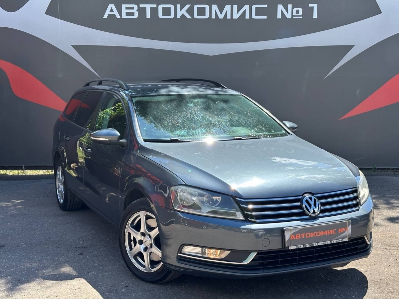 Volkswagen Passat B7 2012