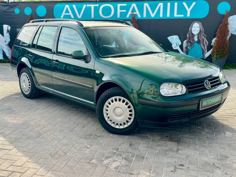 VOLKSWAGEN GOLF