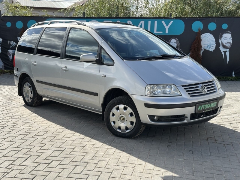 VOLKSWAGEN SHARAN