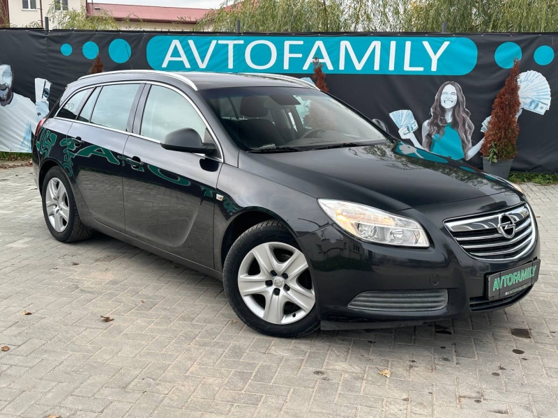 OPEL INSIGNIA