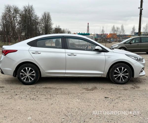 https://autogrodno.by/media/com_expautospro/images/big/_660fad691e595.jpg