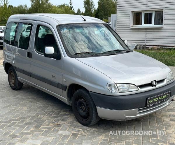 https://autogrodno.by/media/com_expautospro/images/big/_66bf4bb70d57f.jpg