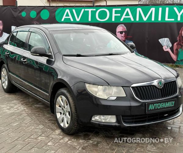 Skoda Superb  2010