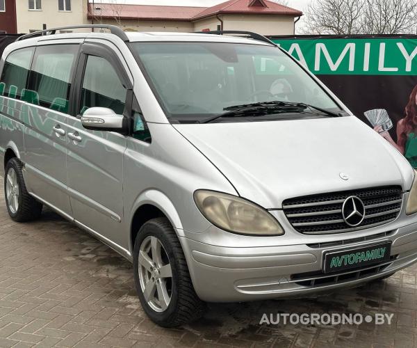 Mercedes Viano 2005