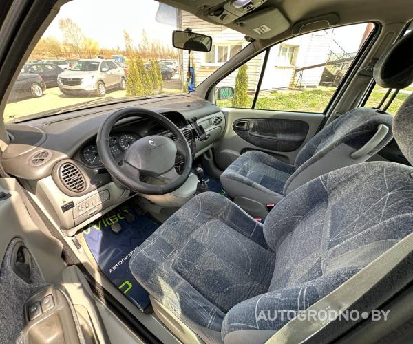 https://autogrodno.by/media/com_expautospro/images/big/_6835eb3ea9505.jpg