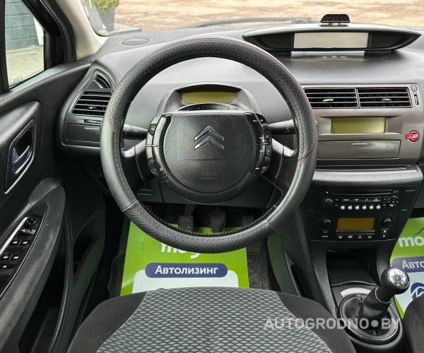 https://autogrodno.by/media/com_expautospro/images/big/_6835f12fcb9f0.jpg