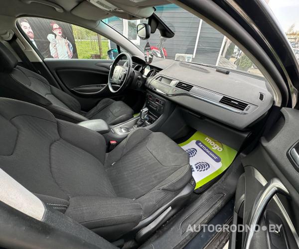 https://autogrodno.by/media/com_expautospro/images/big/_6838381617011.jpg