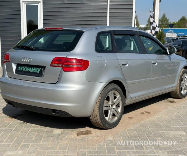 https://autogrodno.by/media/com_expautospro/images/big/_6838392e573ee.jpg