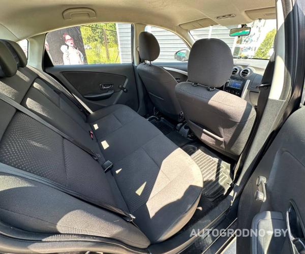 https://autogrodno.by/media/com_expautospro/images/big/_683857144e671.jpg