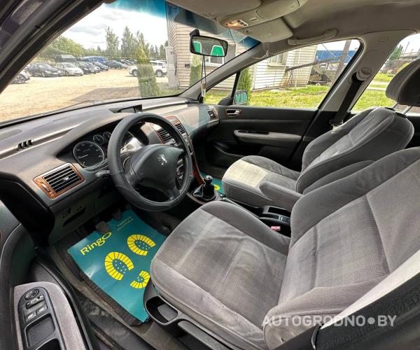 https://autogrodno.by/media/com_expautospro/images/big/_68494582301db.jpg