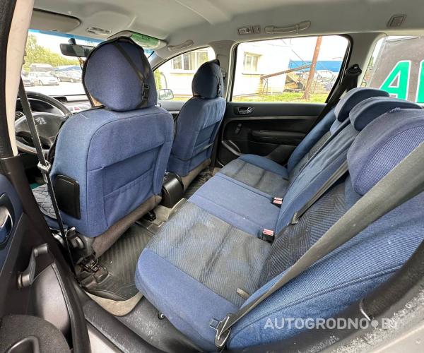 https://autogrodno.by/media/com_expautospro/images/big/_684947b1460aa.jpg