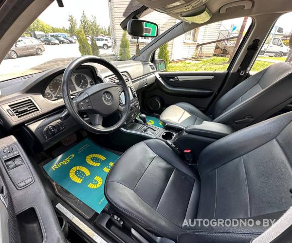 https://autogrodno.by/media/com_expautospro/images/big/_684c32156dc65.jpg