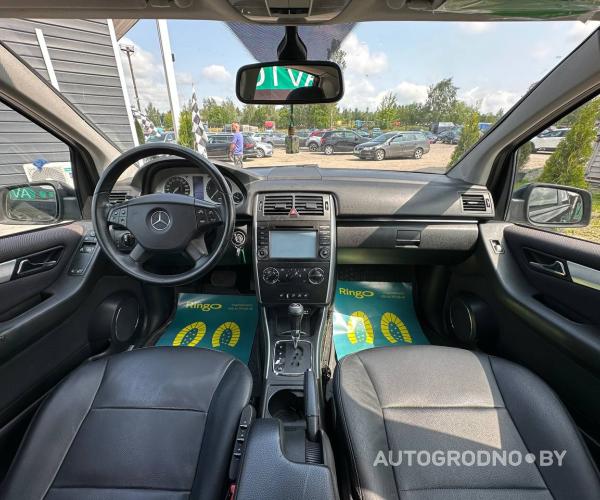 https://autogrodno.by/media/com_expautospro/images/big/_684c321681a6f.jpg