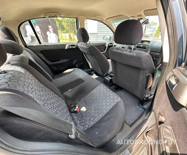 https://autogrodno.by/media/com_expautospro/images/big/_6866142d51c69.jpg