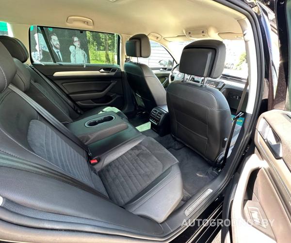 https://autogrodno.by/media/com_expautospro/images/big/_686622667937c.jpg