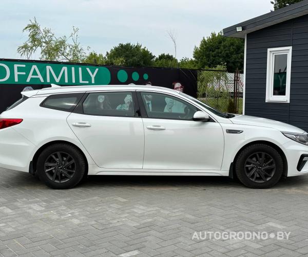 https://autogrodno.by/media/com_expautospro/images/big/_686632cba2044.jpg