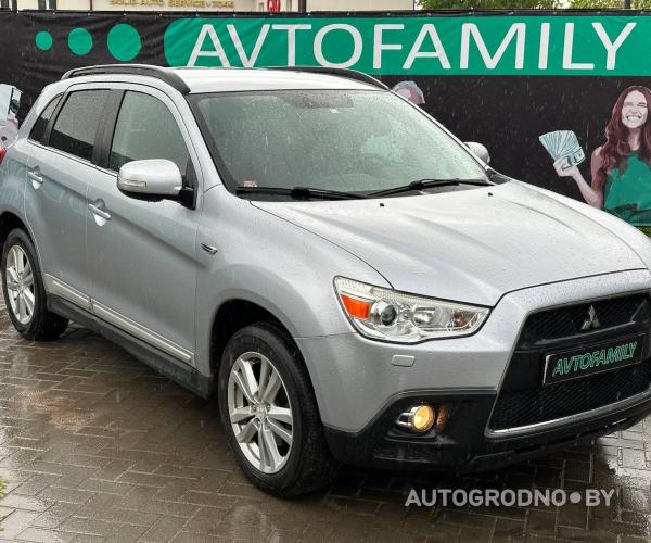 Mitsubishi ASX  2010