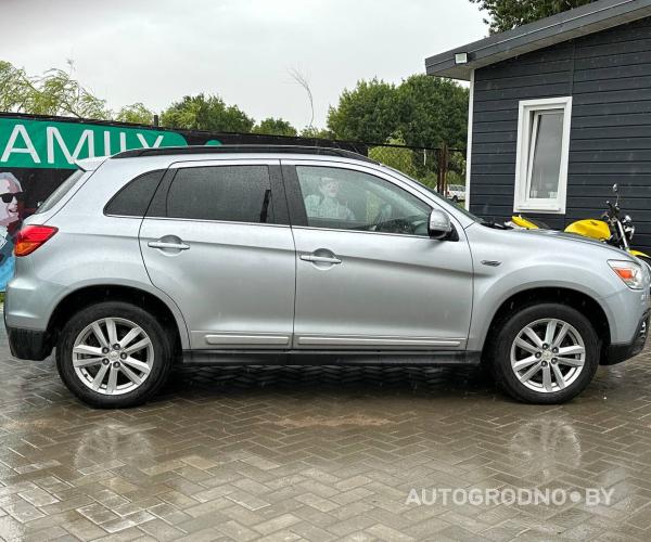 https://autogrodno.by/media/com_expautospro/images/big/_686647ccef36a.jpg