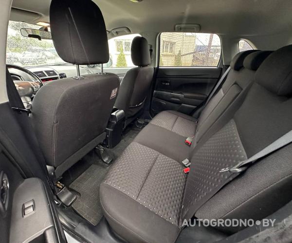 https://autogrodno.by/media/com_expautospro/images/big/_686647cd669df.jpg