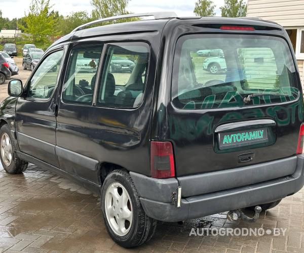 https://autogrodno.by/media/com_expautospro/images/big/_6866afd274f0e.jpg