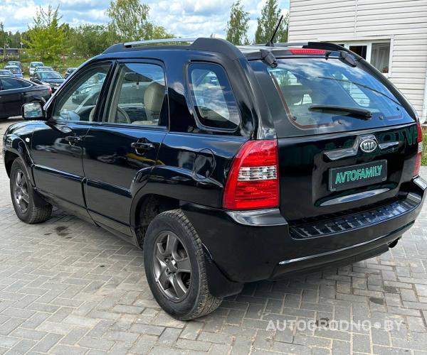 https://autogrodno.by/media/com_expautospro/images/big/_6868062d9918a.jpg