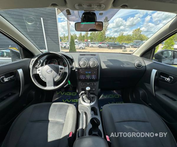 https://autogrodno.by/media/com_expautospro/images/big/_686813768ad11.jpg