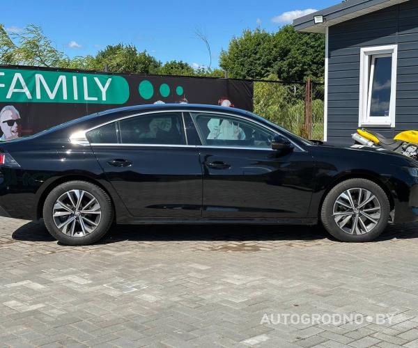 https://autogrodno.by/media/com_expautospro/images/big/_6868225aee8c3.jpg