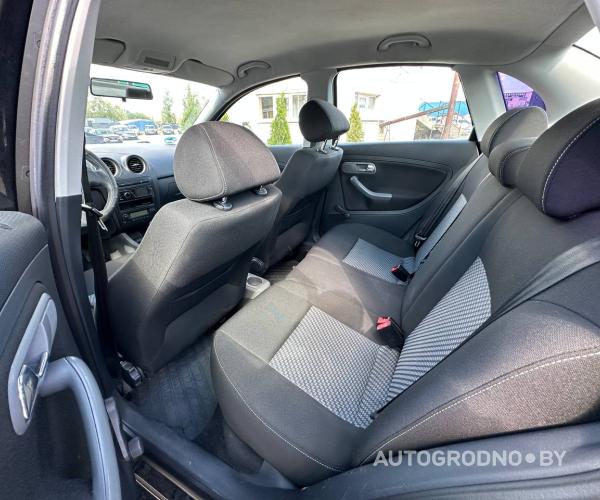 https://autogrodno.by/media/com_expautospro/images/big/_68682dd3e2009.jpg