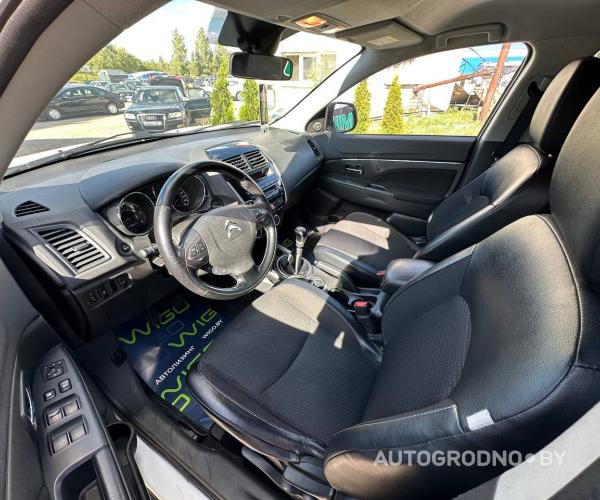 https://autogrodno.by/media/com_expautospro/images/big/_686831a0cbb76.jpg