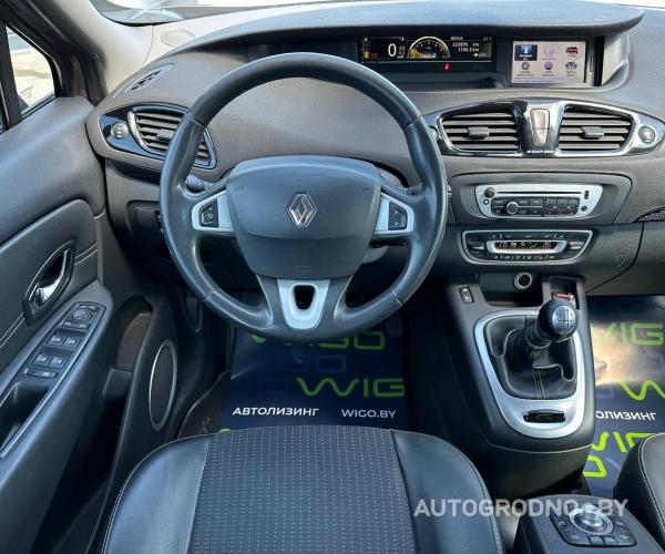 Renault  Scenic  2012