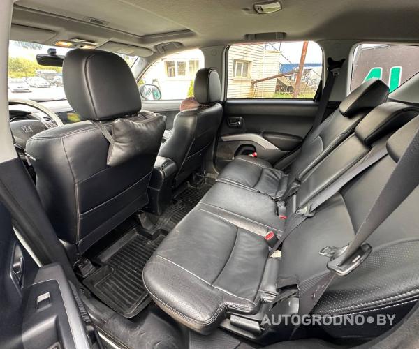 https://autogrodno.by/media/com_expautospro/images/big/_686eb88c41f55.jpg