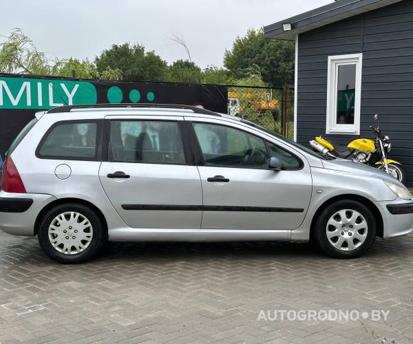 https://autogrodno.by/media/com_expautospro/images/big/_6870daded8e10.jpg