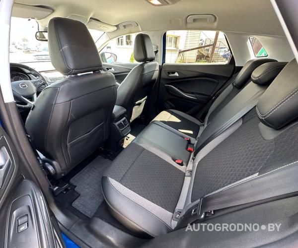 https://autogrodno.by/media/com_expautospro/images/big/_68763327903e4.jpg