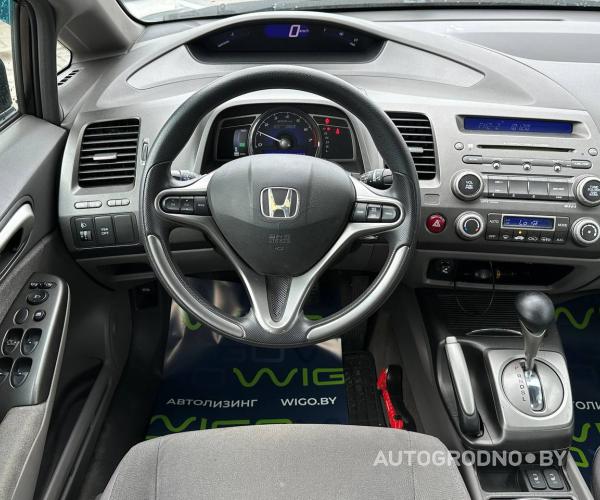 https://autogrodno.by/media/com_expautospro/images/big/_68765d31651ba.jpg